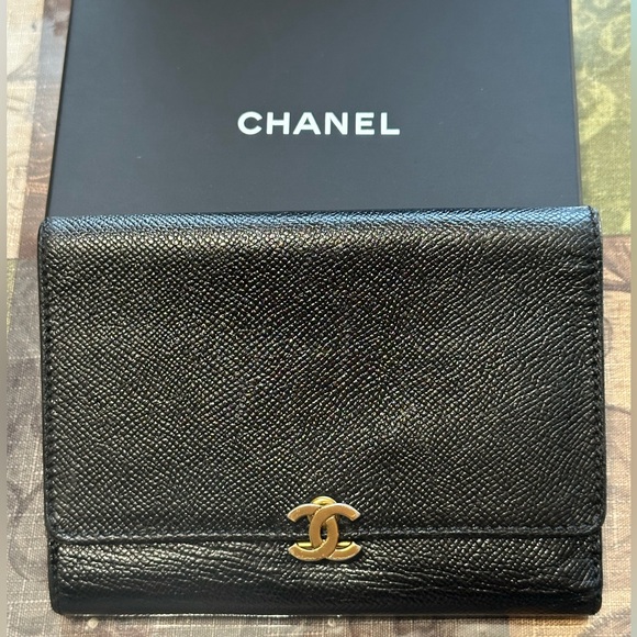Chanel Black leather wallet with COA - Picture 1 of 8